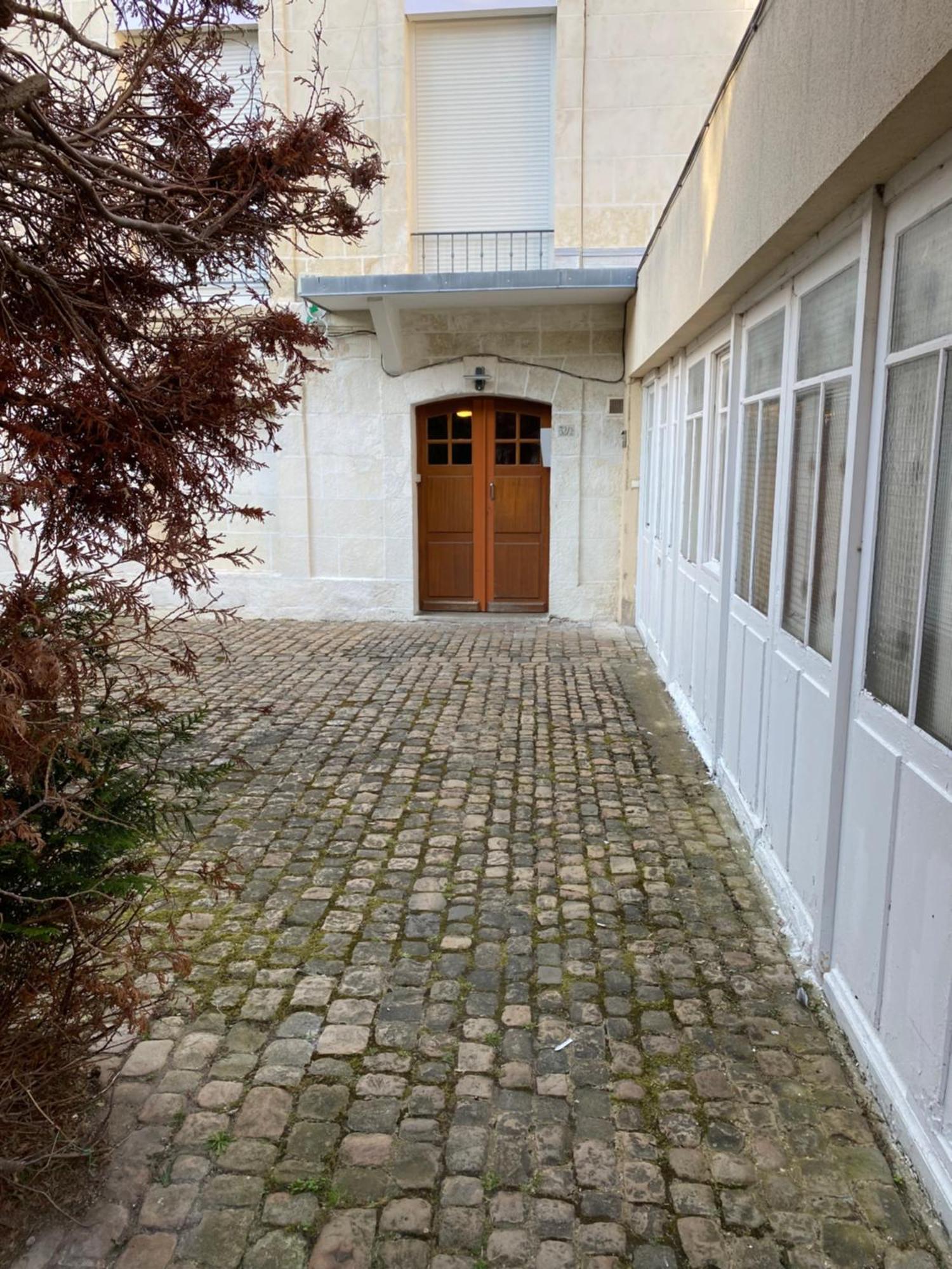Appartement Hyper-Centre Vue Cathedrale Beauvais Luaran gambar